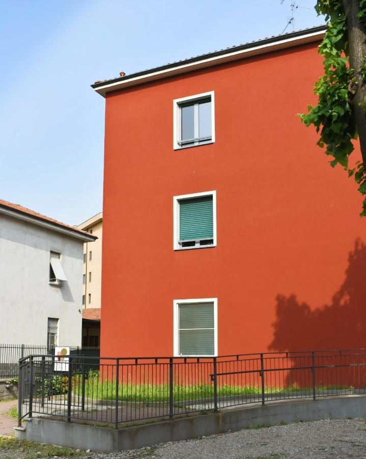 Ostello Di Saronno - Malpensa Hostel ภายนอก รูปภาพ