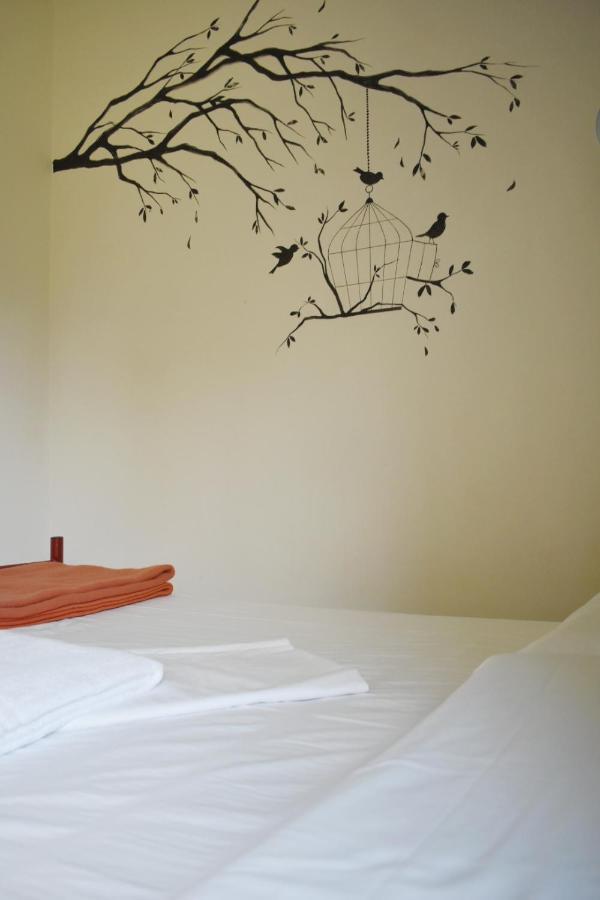 Ostello Di Saronno - Malpensa Hostel ภายนอก รูปภาพ