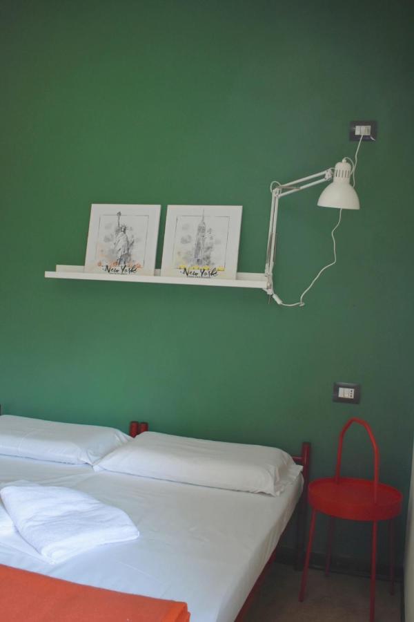Ostello Di Saronno - Malpensa Hostel ภายนอก รูปภาพ