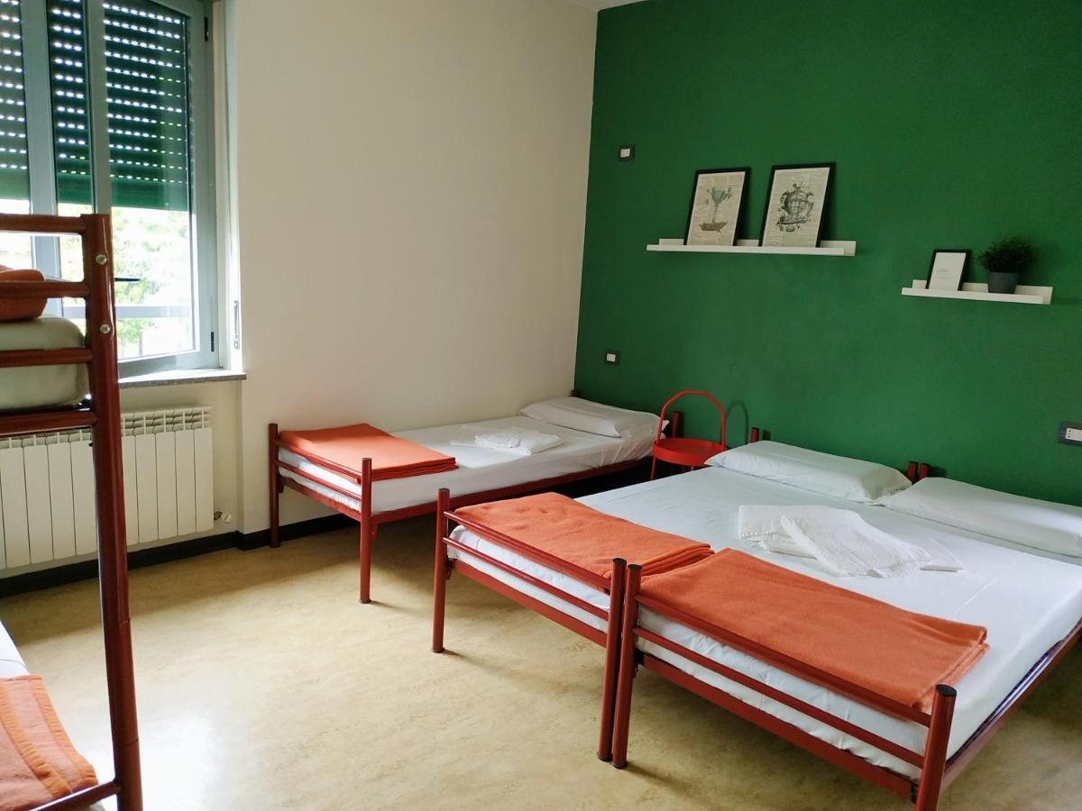 Ostello Di Saronno - Malpensa Hostel ภายนอก รูปภาพ