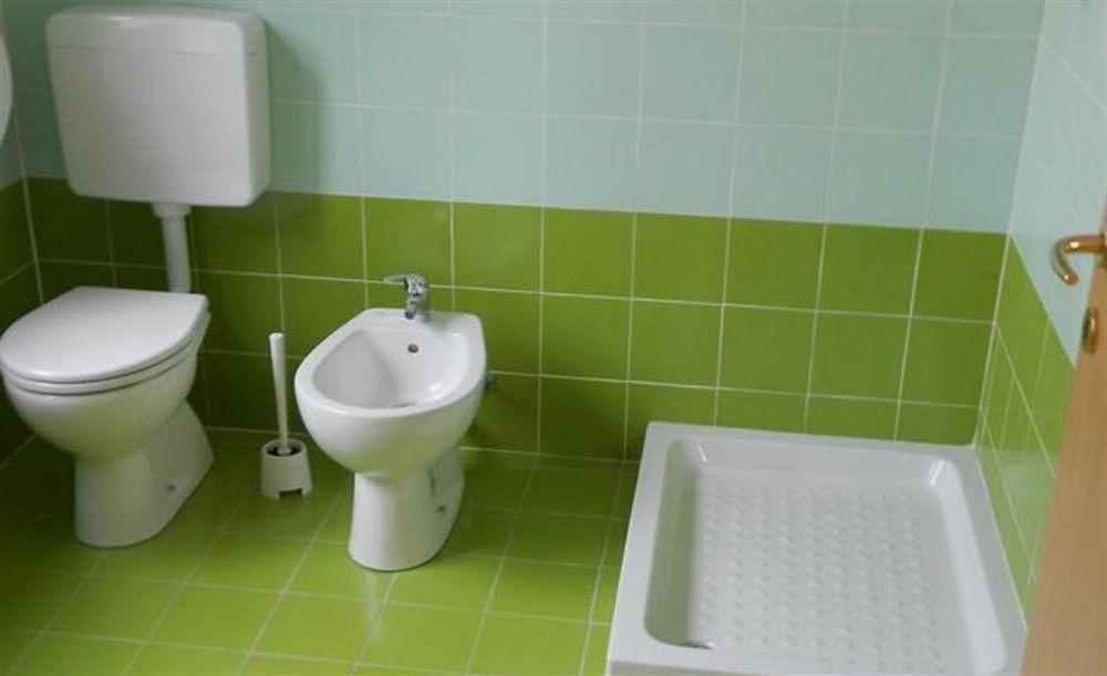 Ostello Di Saronno - Malpensa Hostel ภายนอก รูปภาพ